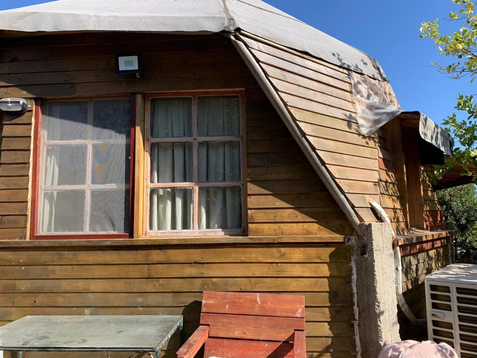 בקתת עץ בחורש במנות - דום גיאודזי - Wooden cabin in מנות מראה חיצוני תמונה
